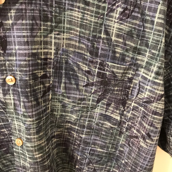 van-heusen-shirts-short-sleeve-casual-button-up-shirt-xl-poshmark
